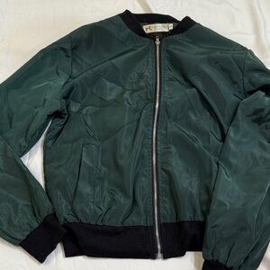 Dark Green Thin Bomber Jacket Look